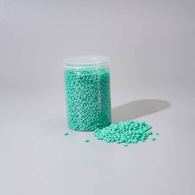 처녀 PVC 기반 UPVC 부착 화합물 UPVC 부착 및 볼 밸브 생산