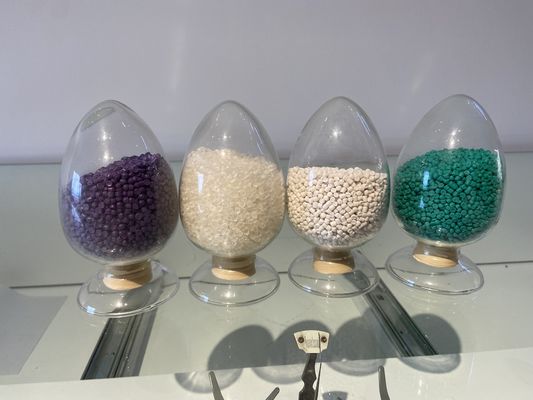 케이블선 크리스탈을 위한 탄력적 합성물 안전성 Pvc 낟알